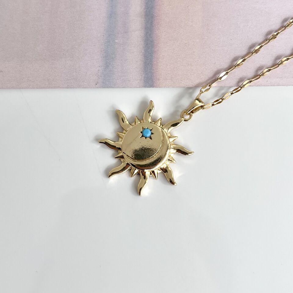 Çelik Mavi Taşlı Güneş Kolye