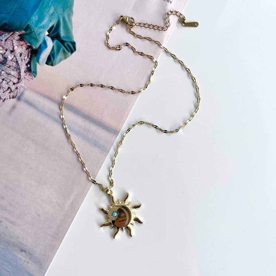 Çelik Mavi Taşlı Güneş Kolye