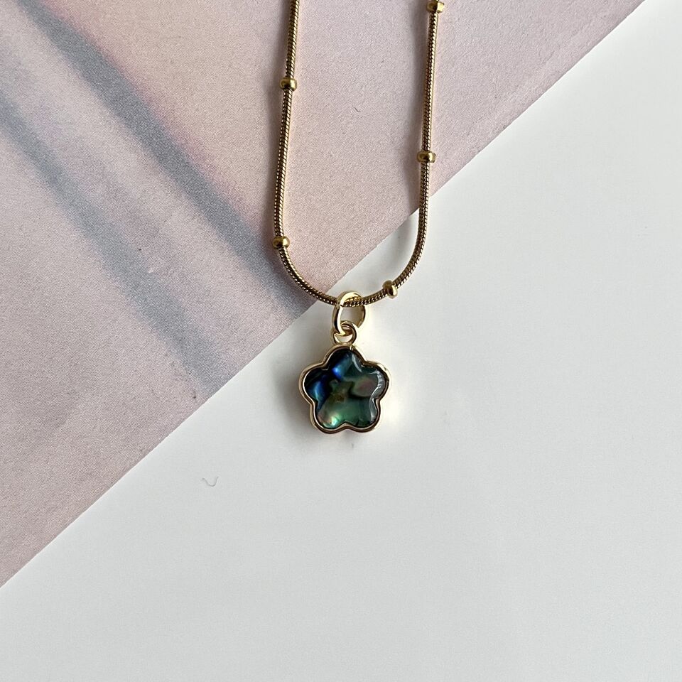 Çelik Abalone Kabuk Çiçek Kolye