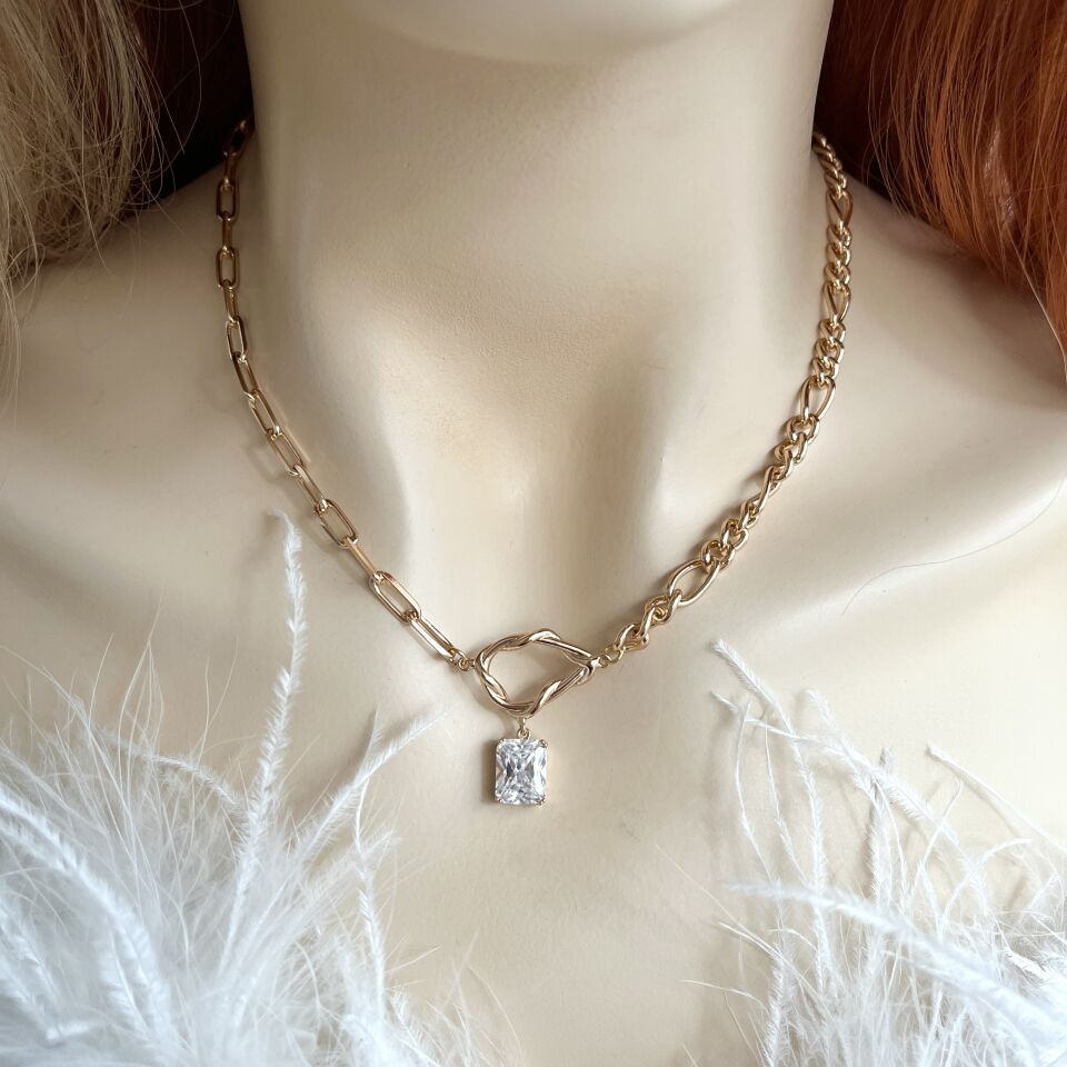 Xuping Taşlı Vip Kolye