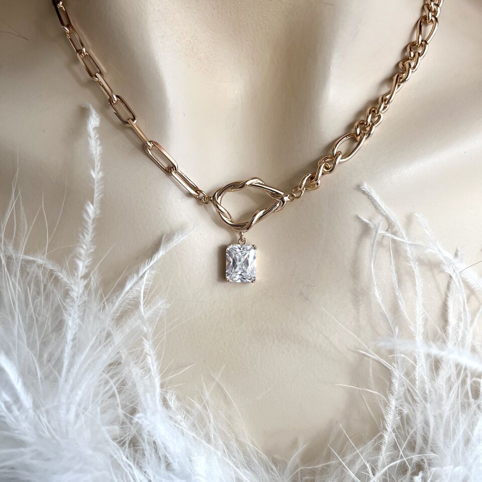 Xuping Taşlı Vip Kolye