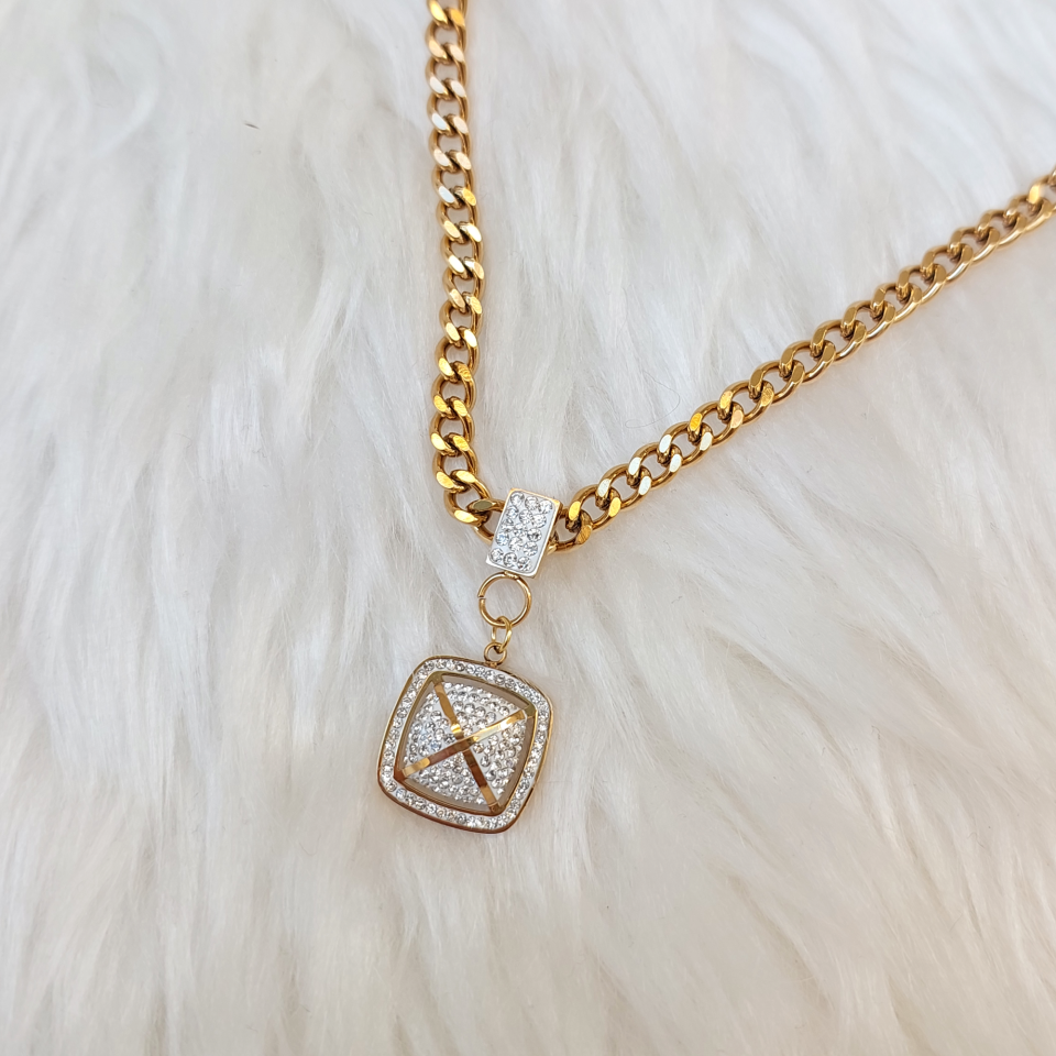 Taşlı Çelik Kolye