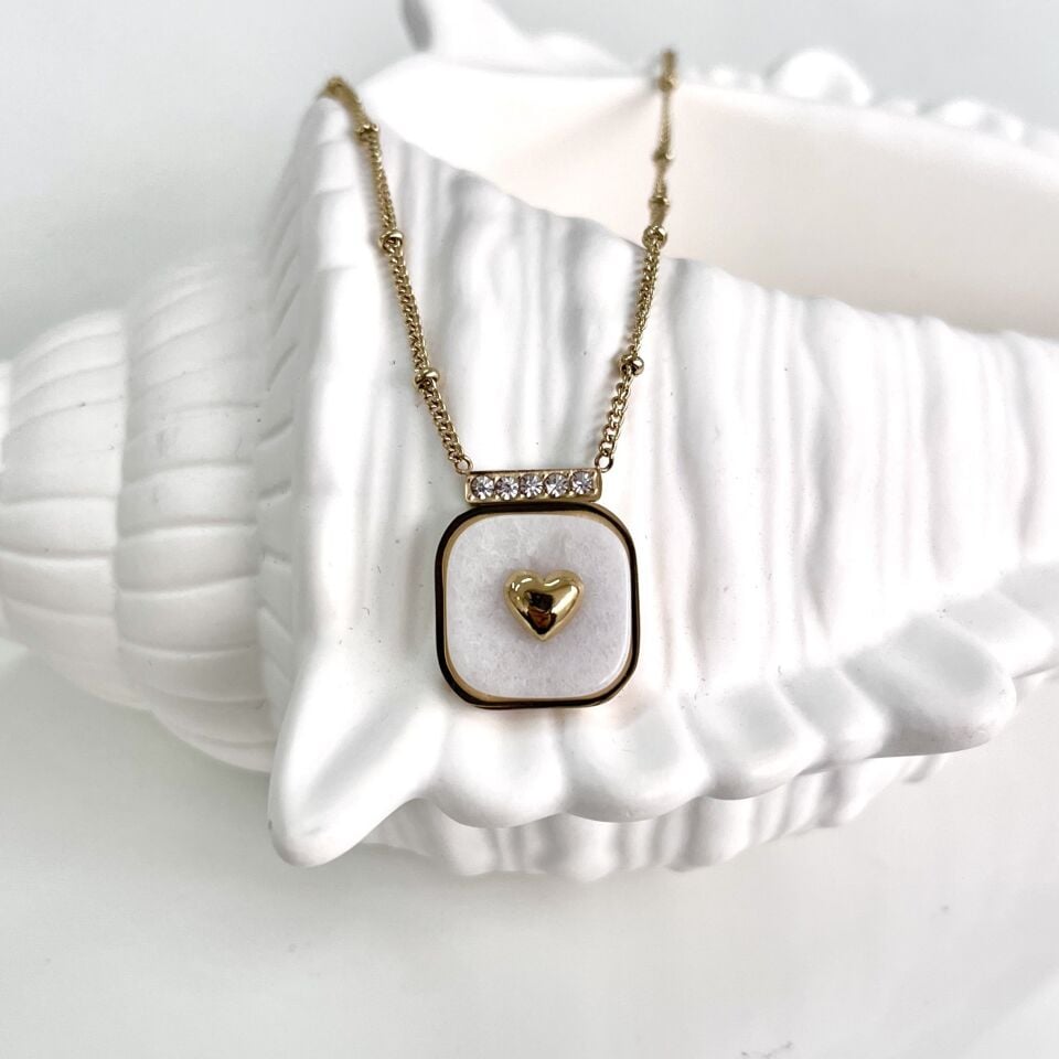 Çelik Kalp Detay Kolye