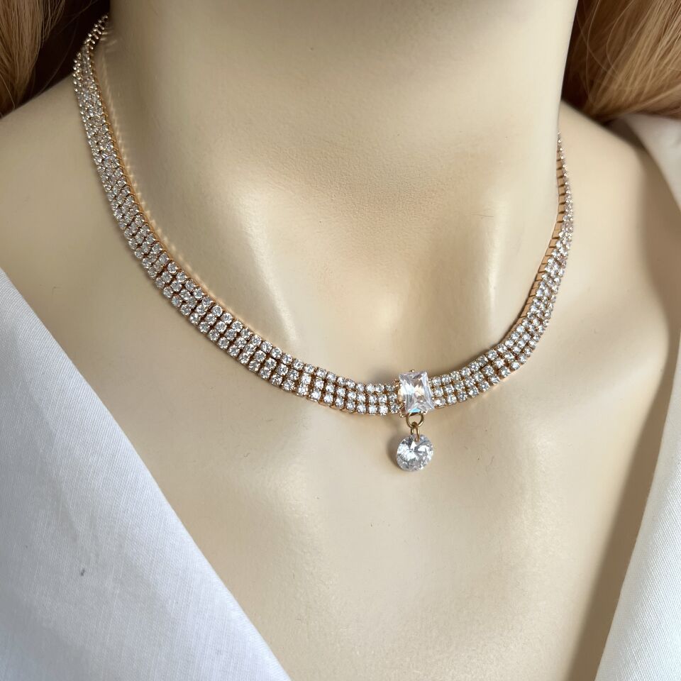 Xuping Üç Sıra Su Yolu Kolye