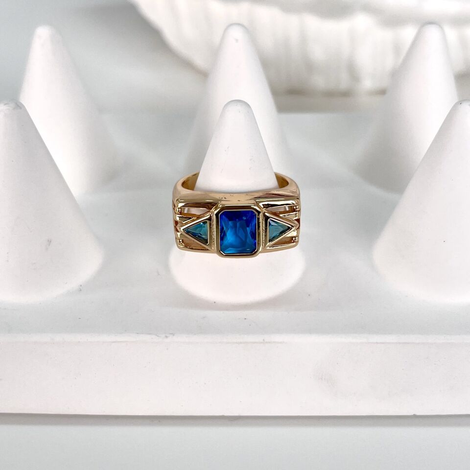 Özel Seri Mavi Taşlı Yüzük