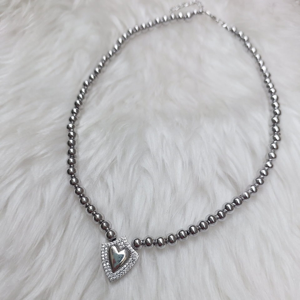 Özel Seri Kalp Arma Kolye