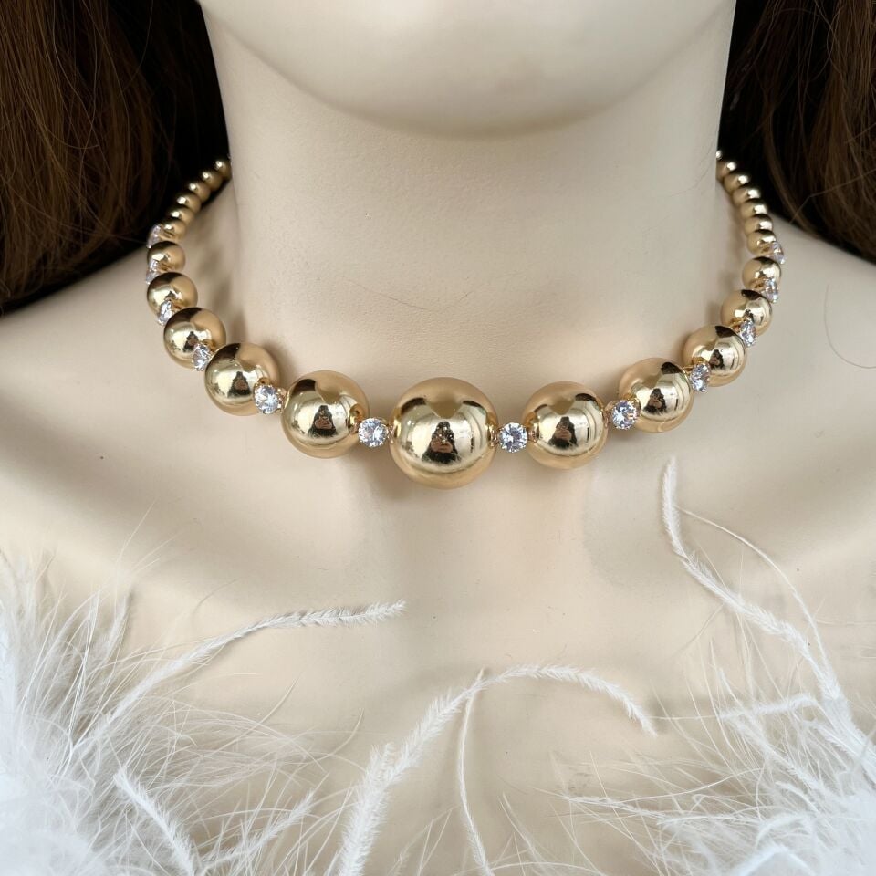 Özel Seri Topçuklu Choker Kolye