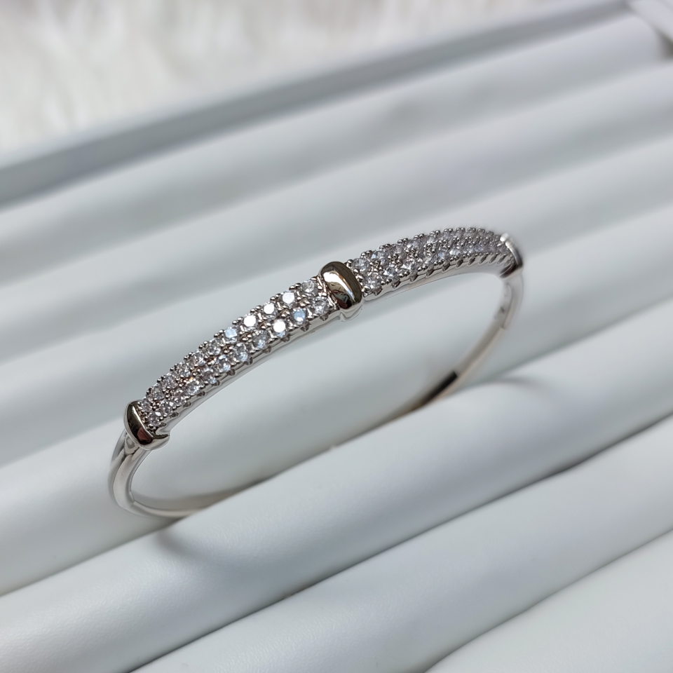 Xuping Vip Zirkon Kelepçe