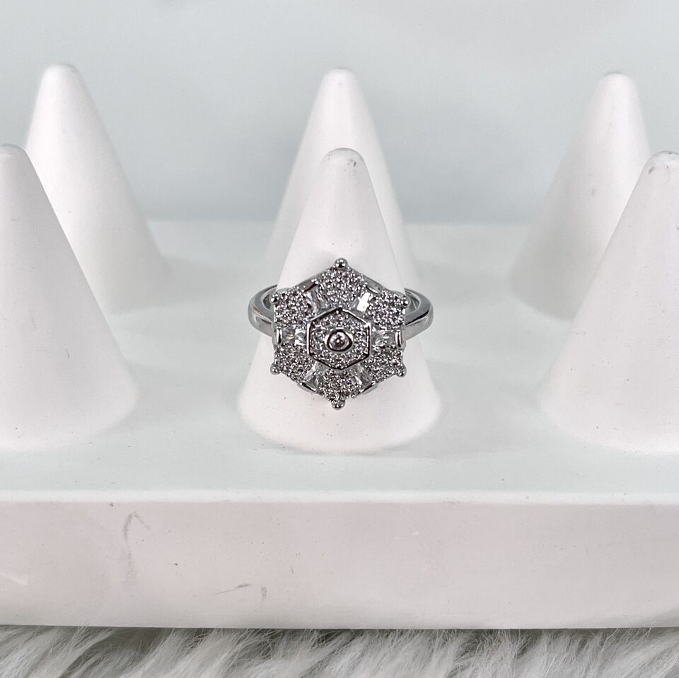 Özel Seri Zirkon Taşlı Yüzük