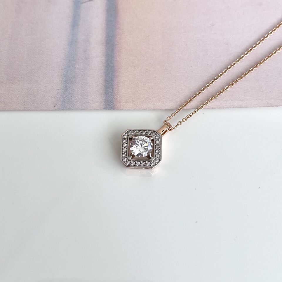 Xuping Zirkon Taş Kolye