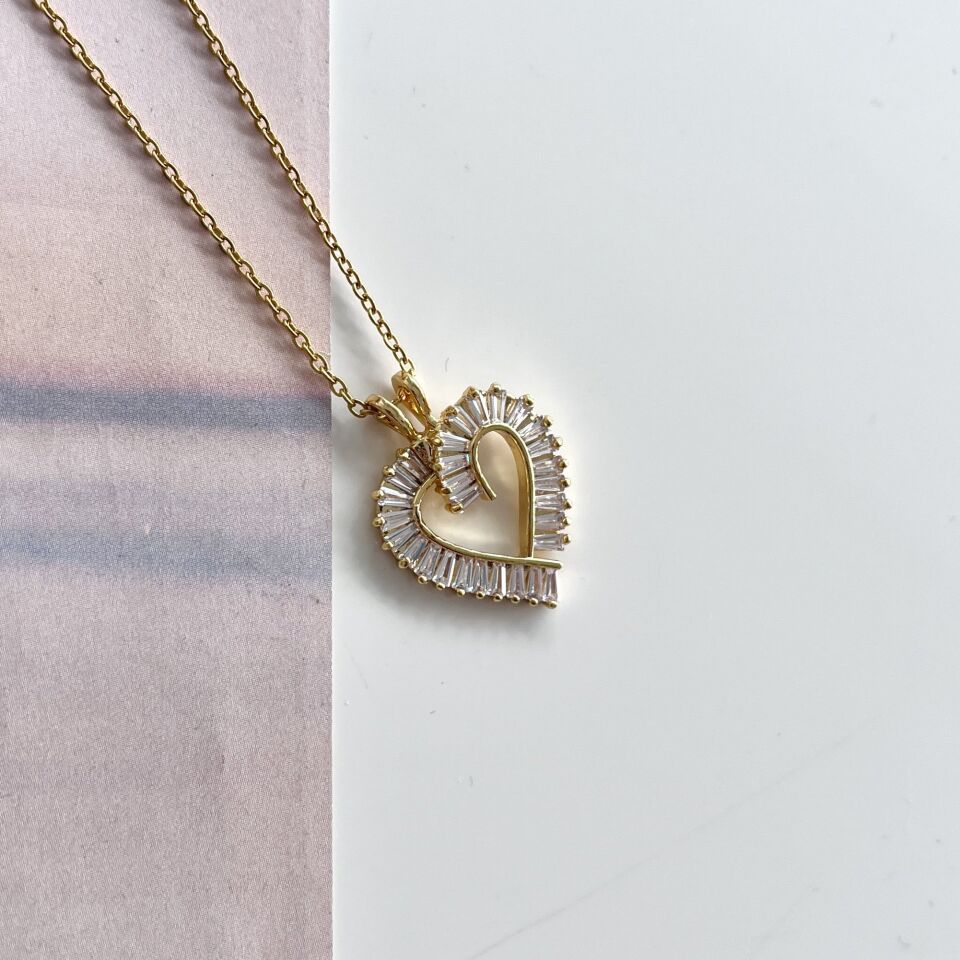 Çelik Baget Kalp Kolye