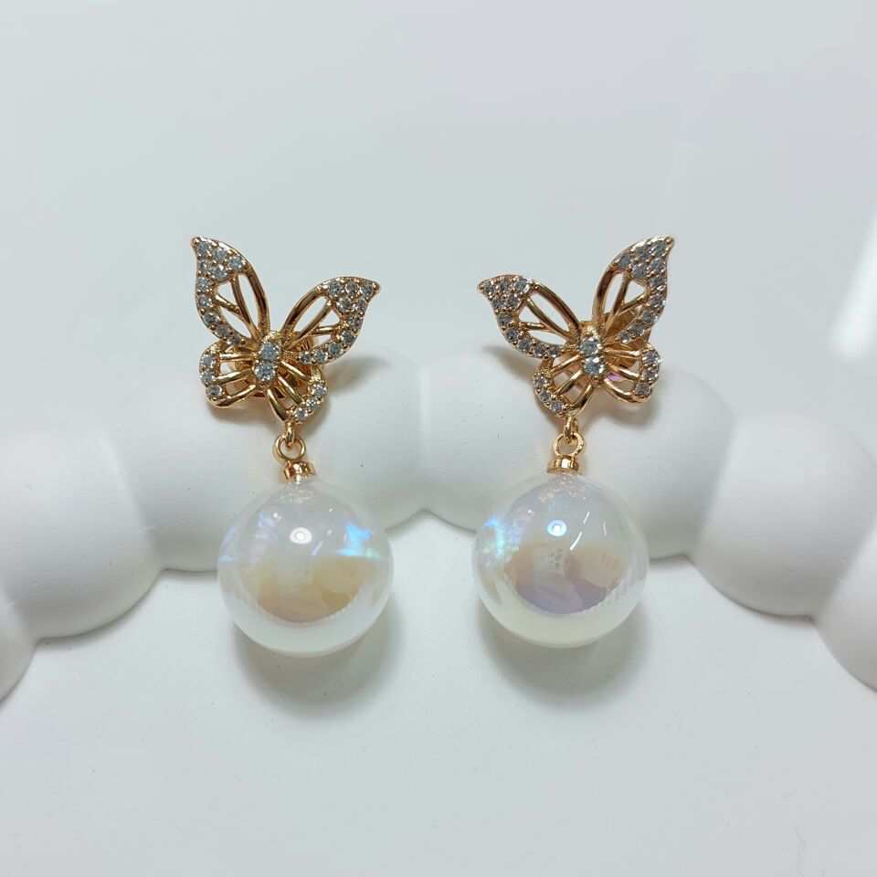 Xuping Kelebek Küpe