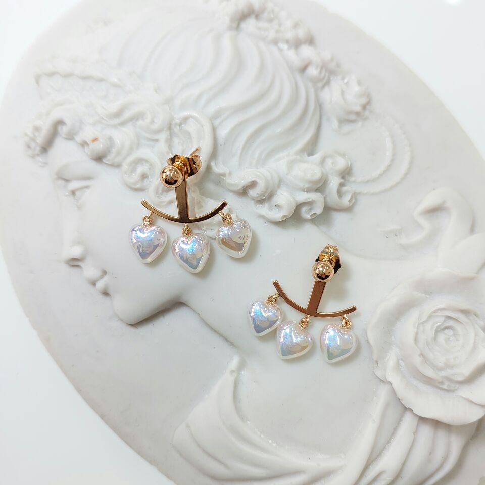 Xuping Sallantı Kalp Küpe