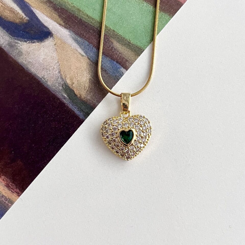 Çelik Yeşil Kalpli Zirkon Kolye
