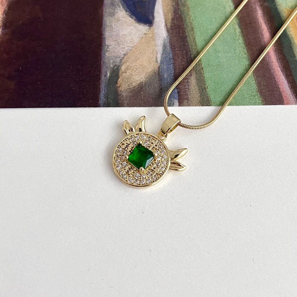 Çelik Zirkon Taş Kolye