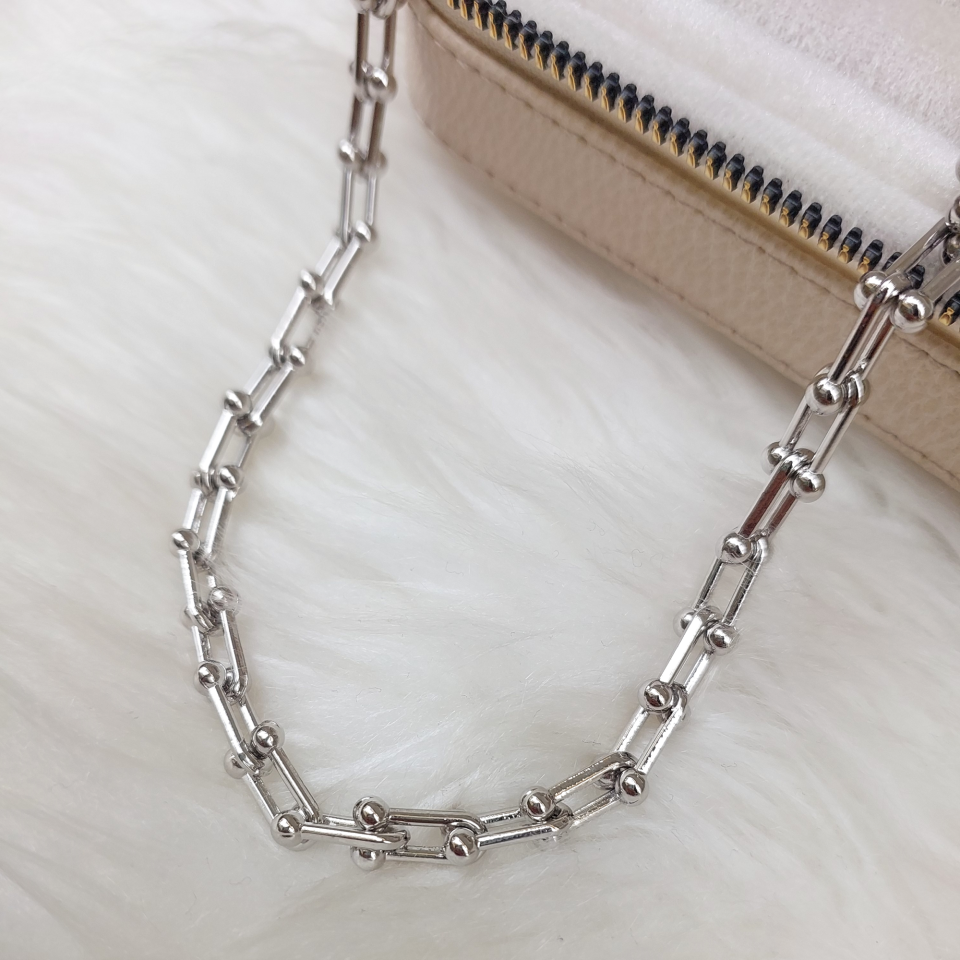 Özel Seri Sade Tiffany Kolye