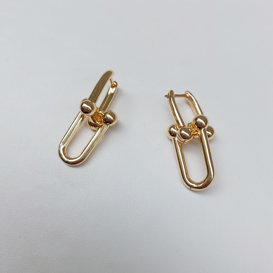 Özel Seri Sade Tiffany Küpe