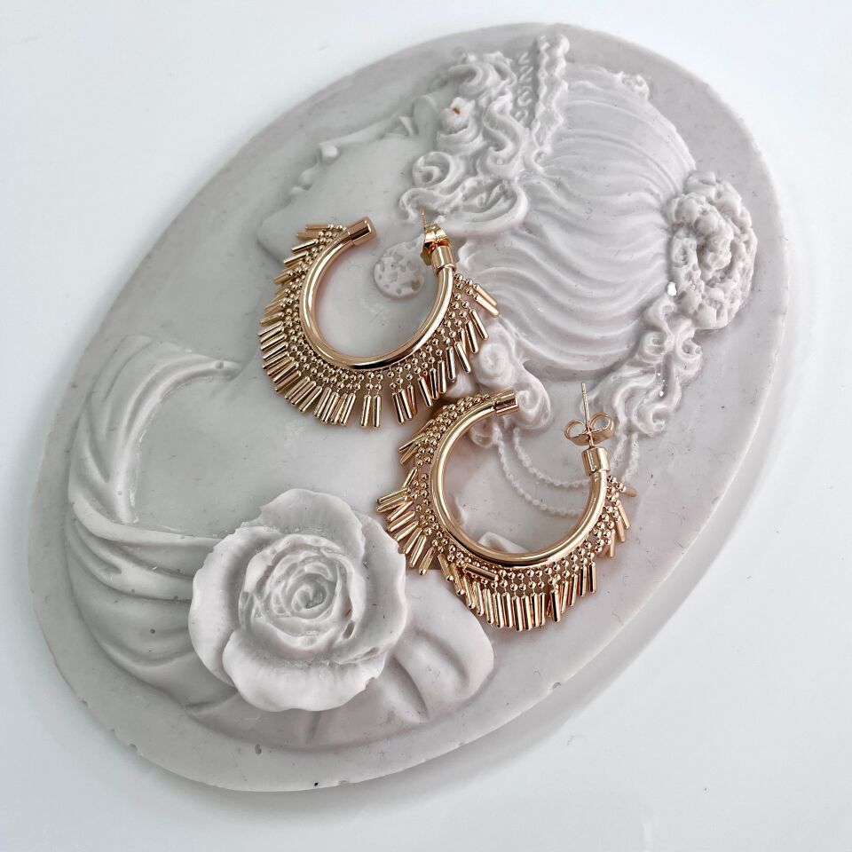 Xuping Sallantı Halka Küpe