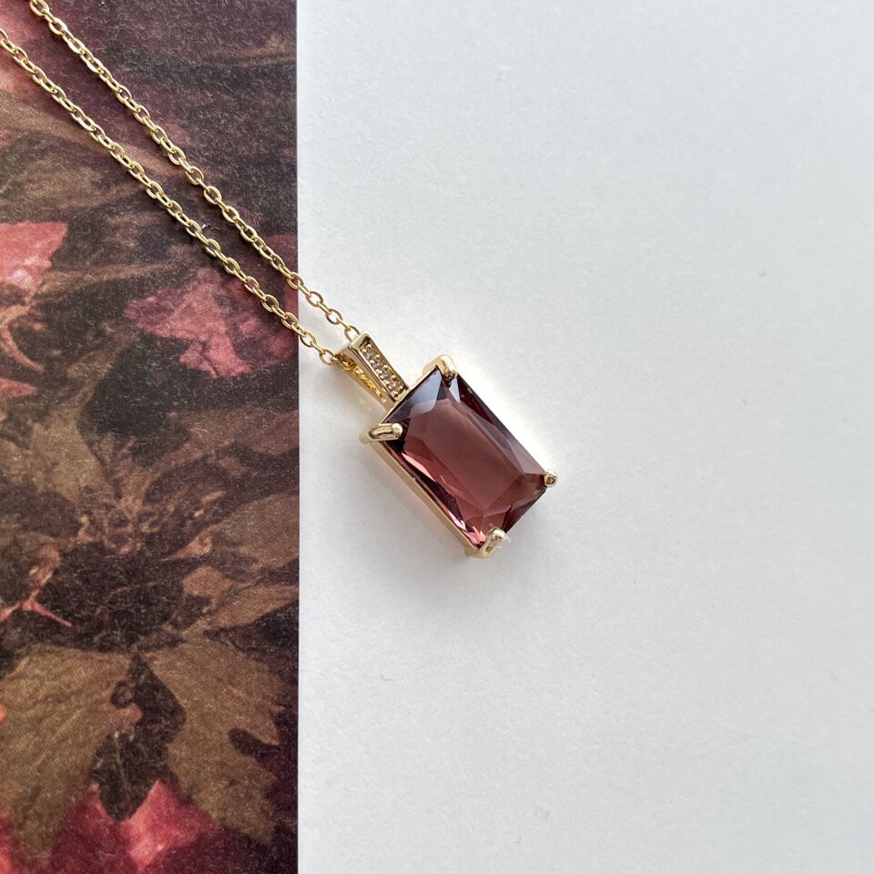 Çelik Bordo Taşlı Kolye