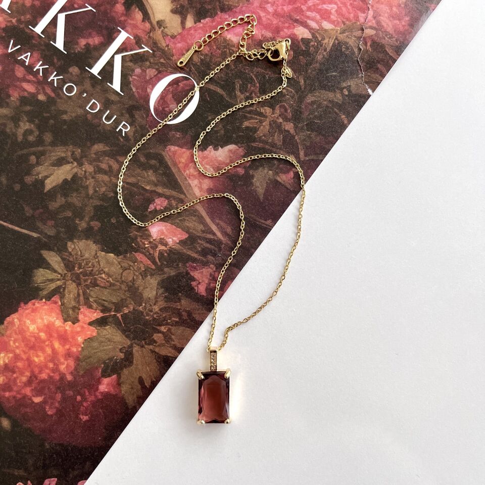 Çelik Bordo Taşlı Kolye