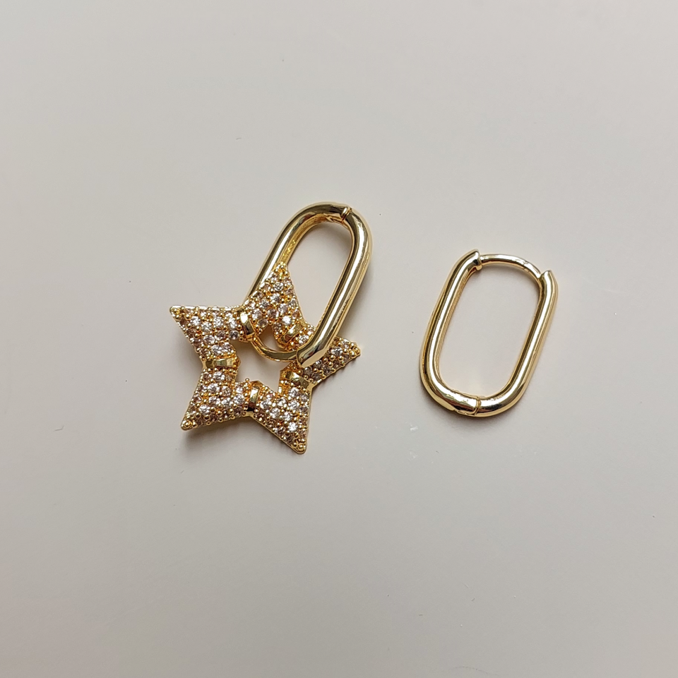 Özel Seri Zirkon Taşlı Yıldız Küpe