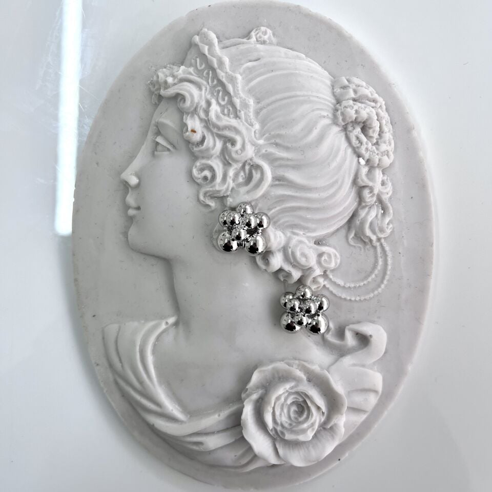 Çelik Şekilli Minimal Küpe