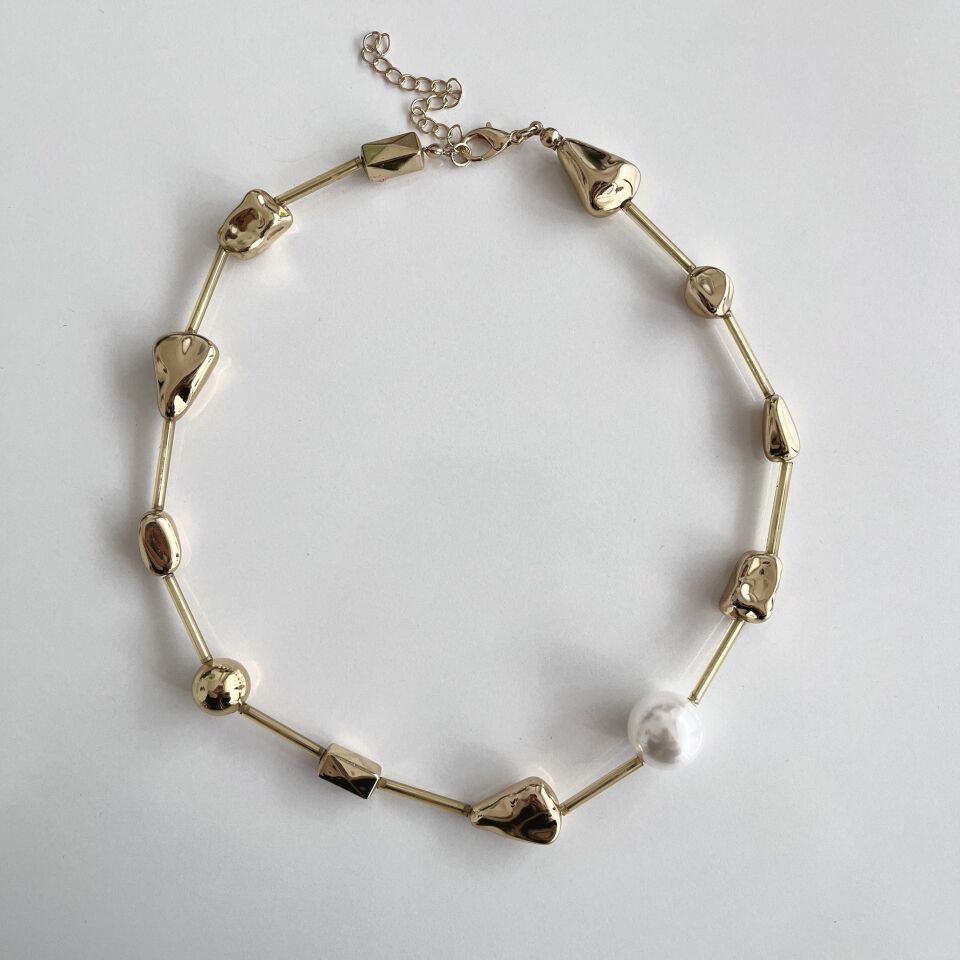 İthal Özel Seri İnci Detay Kolye