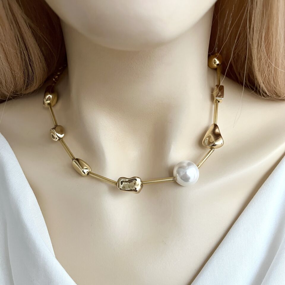 İthal Özel Seri İnci Detay Kolye