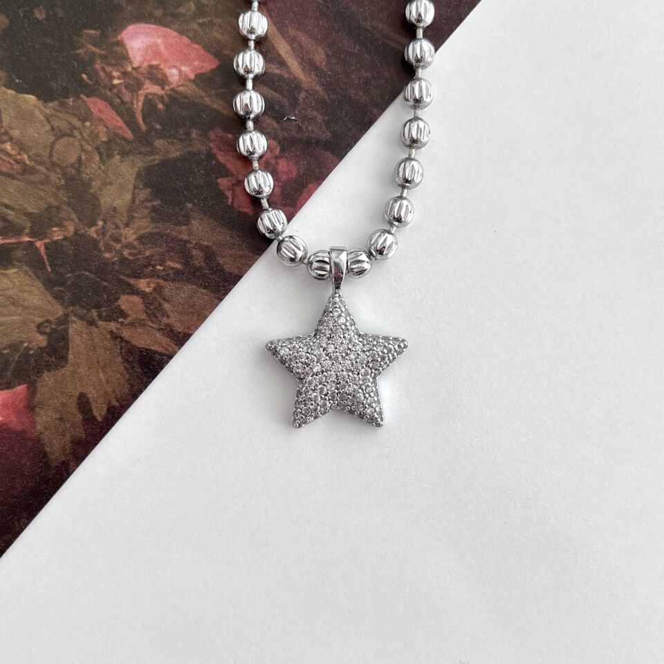 Özel Seri Yıldız Kolye