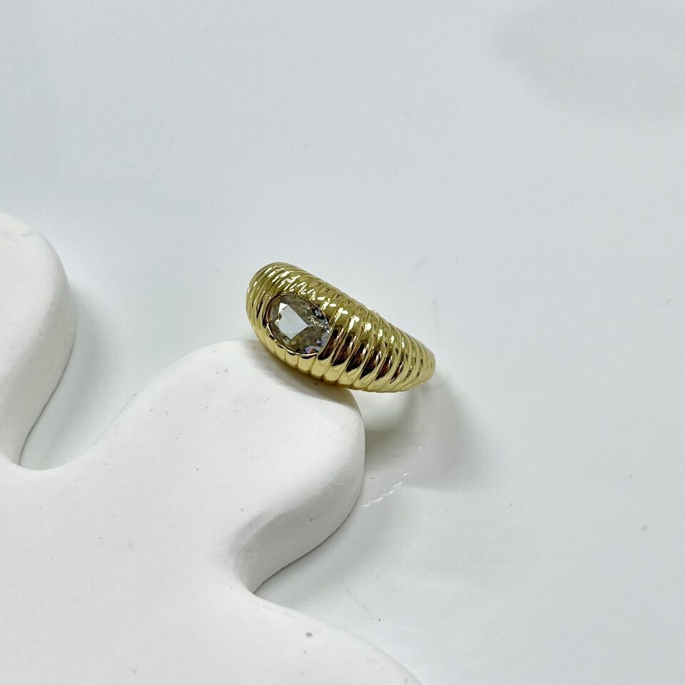 Çelik Taşlı Yüzük