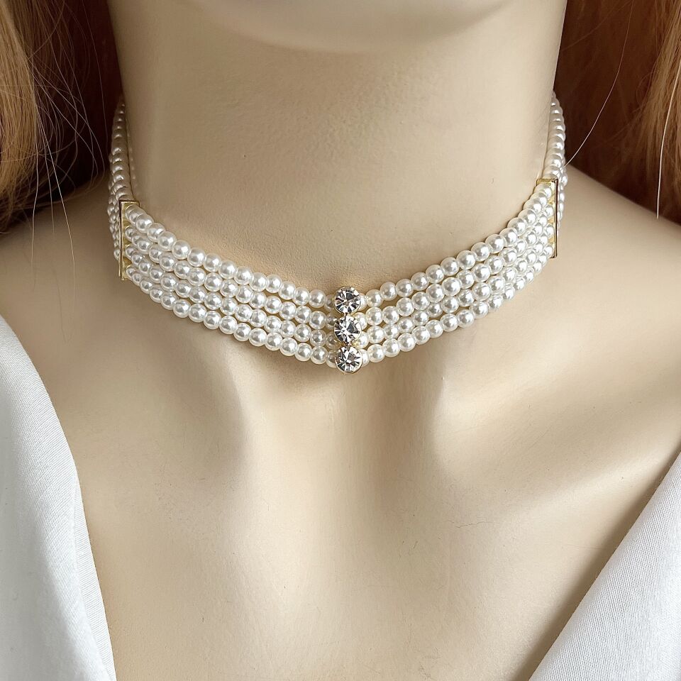 İnci Sıralı Taşlı Kolye