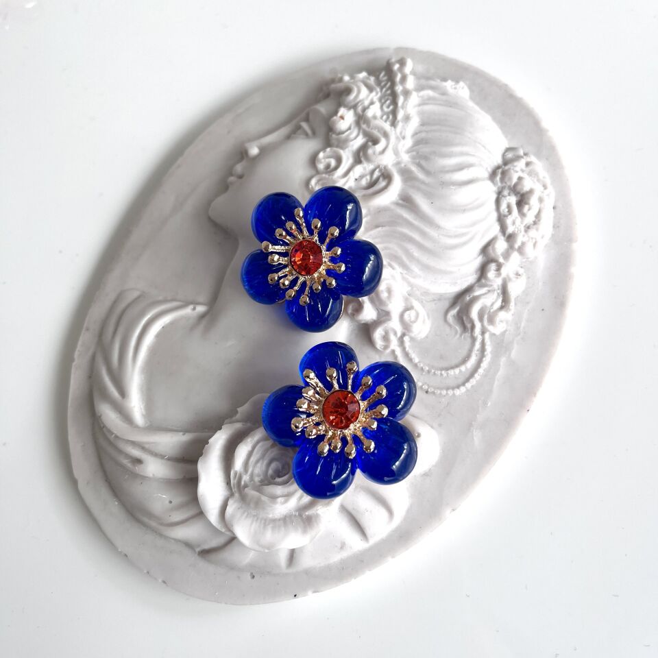 İthal Çiçek Küpe