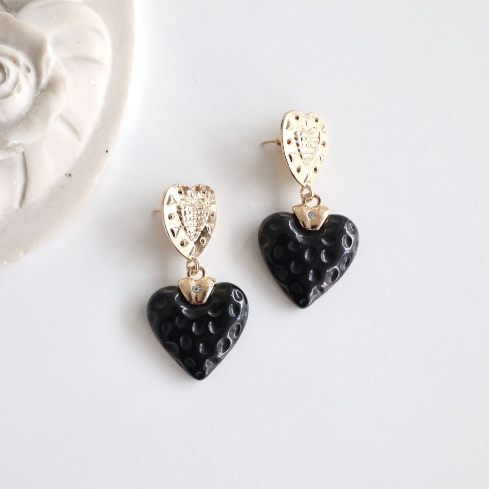 İthal Siyah Kalp Küpe