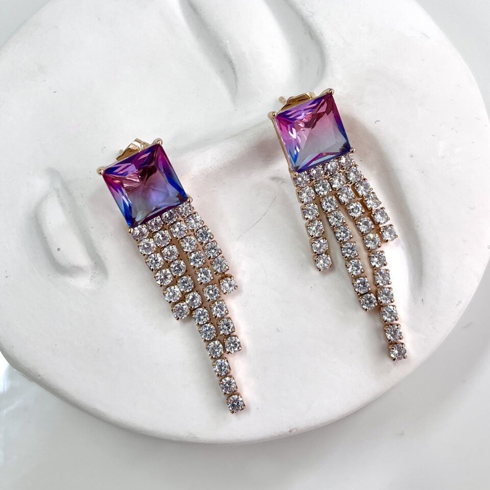 Xuping Renkli Su Yolu Küpe