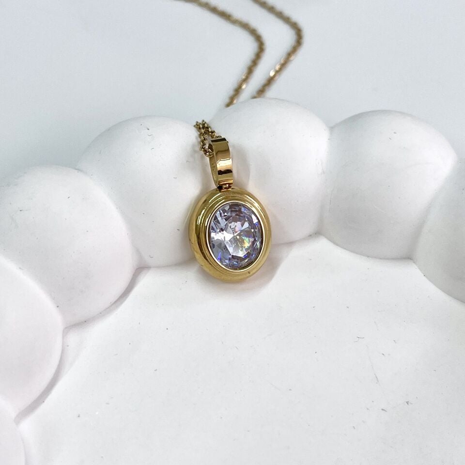 Çelik Taşlı Kolye