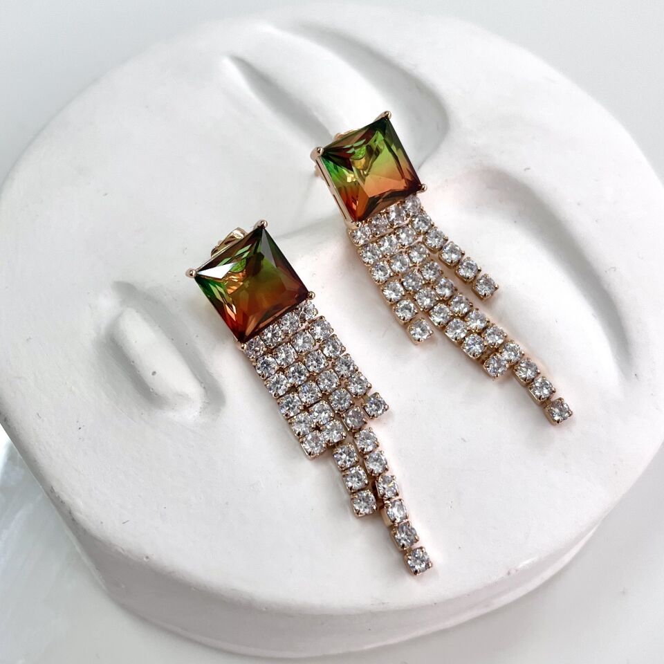 Xuping Renkli Su Yolu Küpe