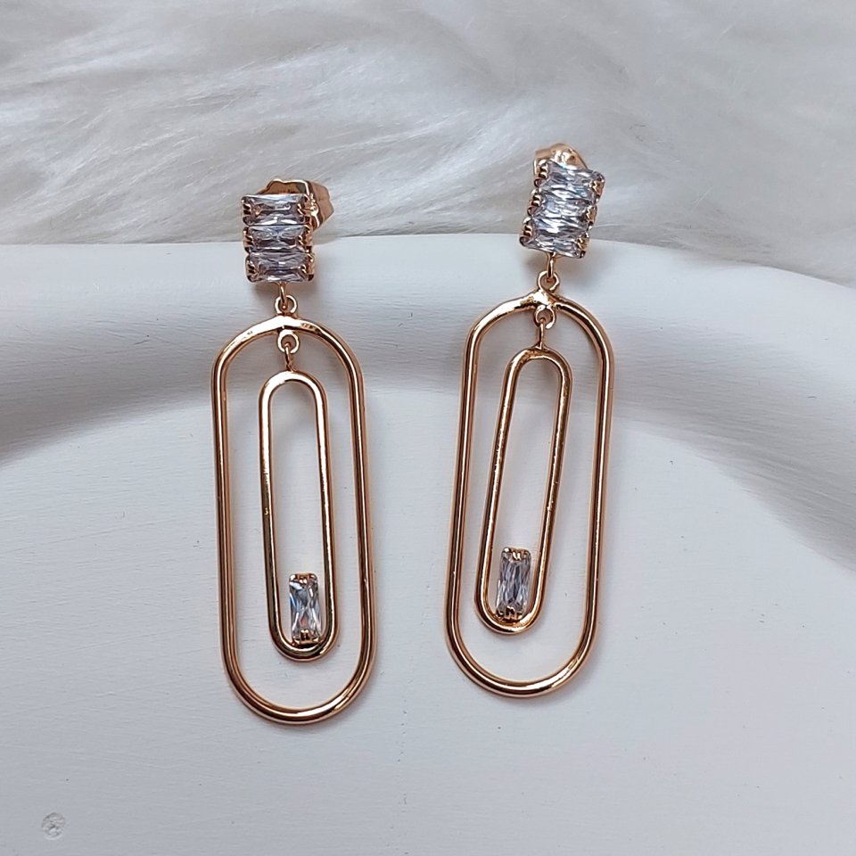 Xuping Baget Taşlı Küpe