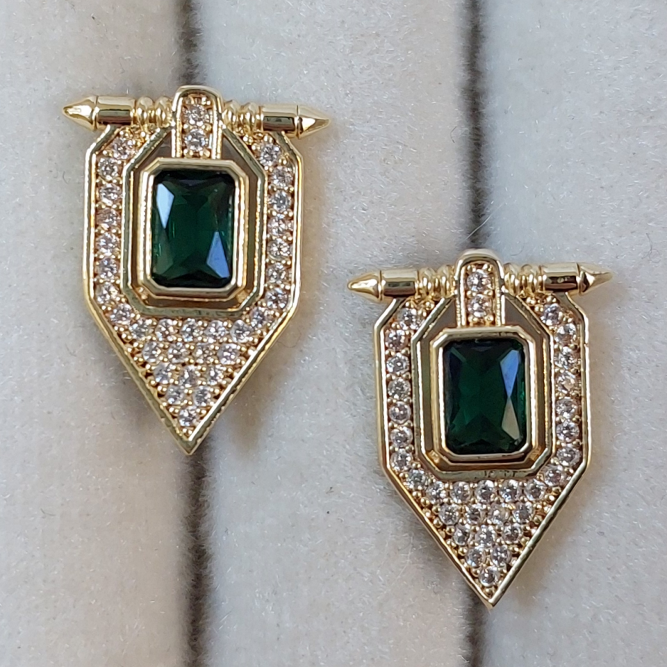 Vip Özel Seri Yeşil Küpe