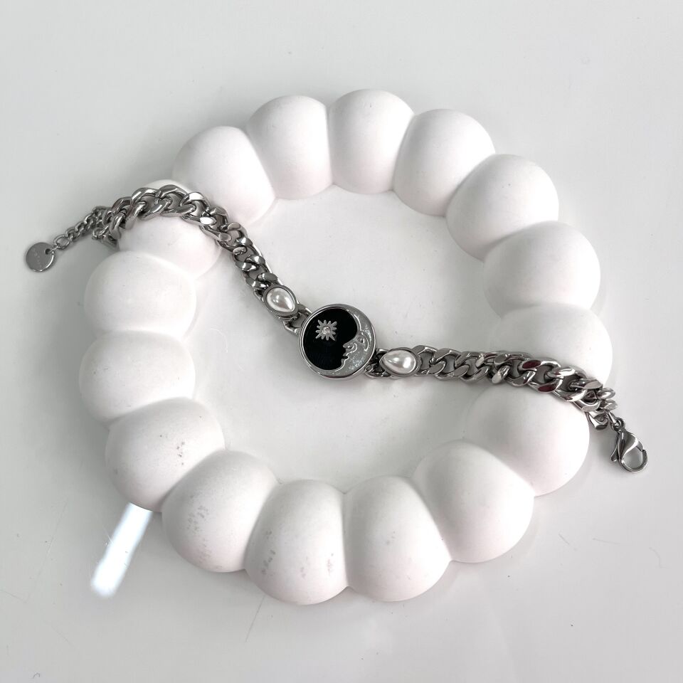 Çelik Ay Desen Bileklik