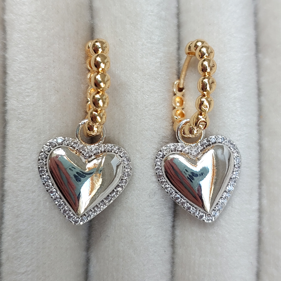 Özel Seri Kalp Küpe