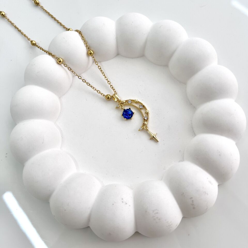 Çelik Zirkon Taşlı Ay Kolye