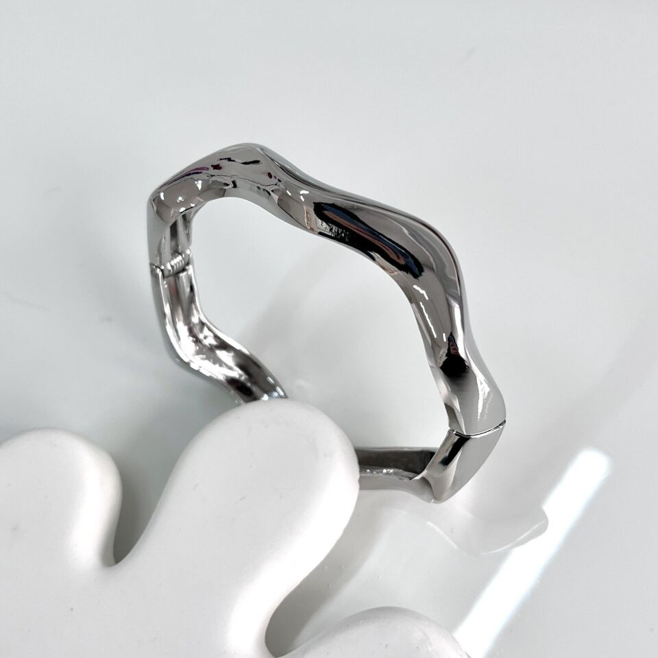 İthal Özel Seri Dalgalı Kelepçe