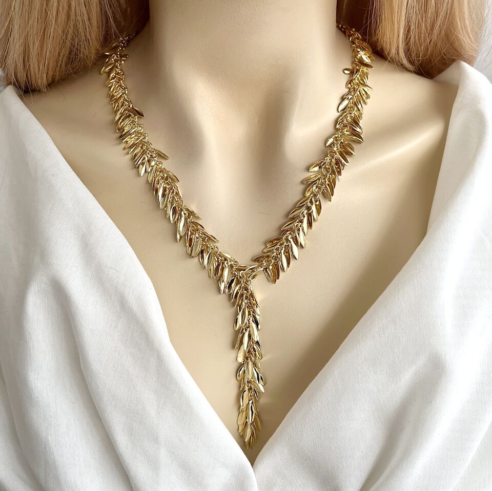 İthal Sallantılı Yaprak Kolye