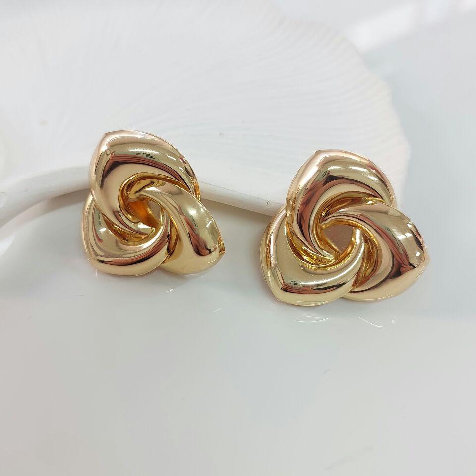 Vip Geçişli Plaka Küpe