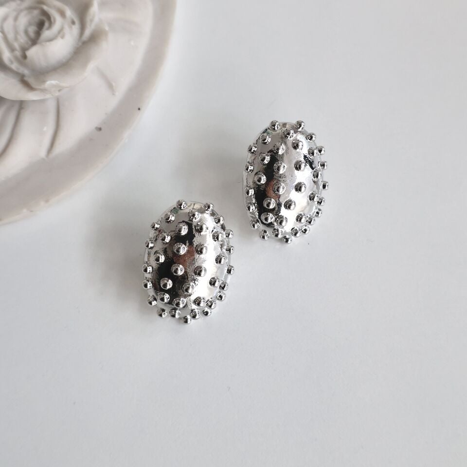 Çelik Dokulu Oval Küpe