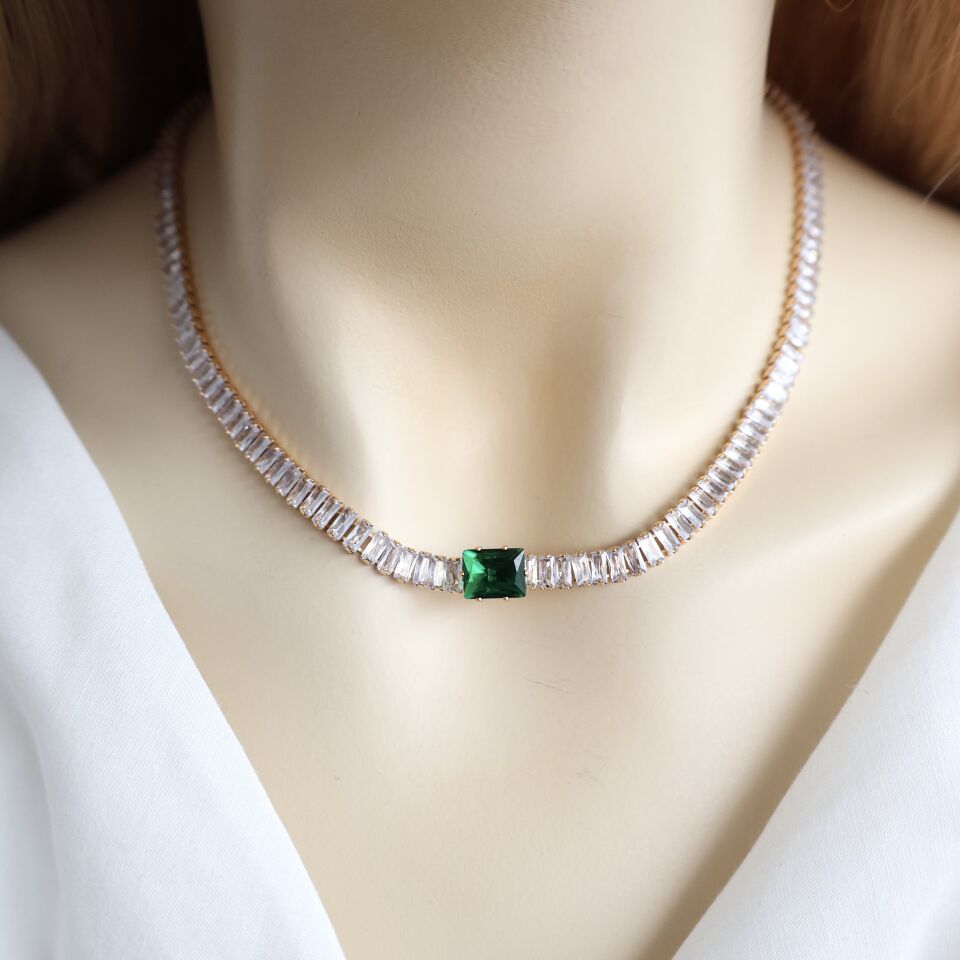 Çelik Yeşil Taşlı Baget Kolye