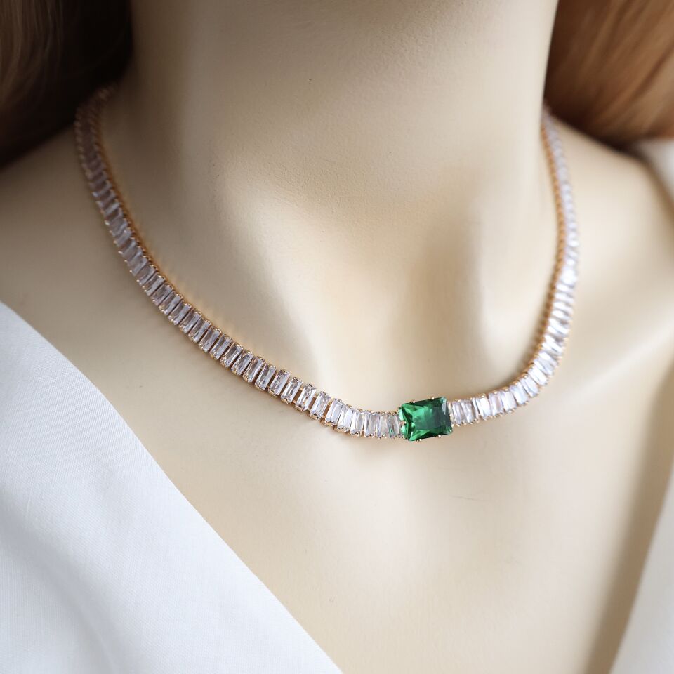 Çelik Yeşil Taşlı Baget Kolye