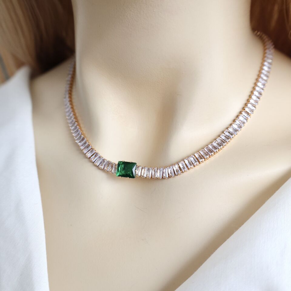 Çelik Yeşil Taşlı Baget Kolye