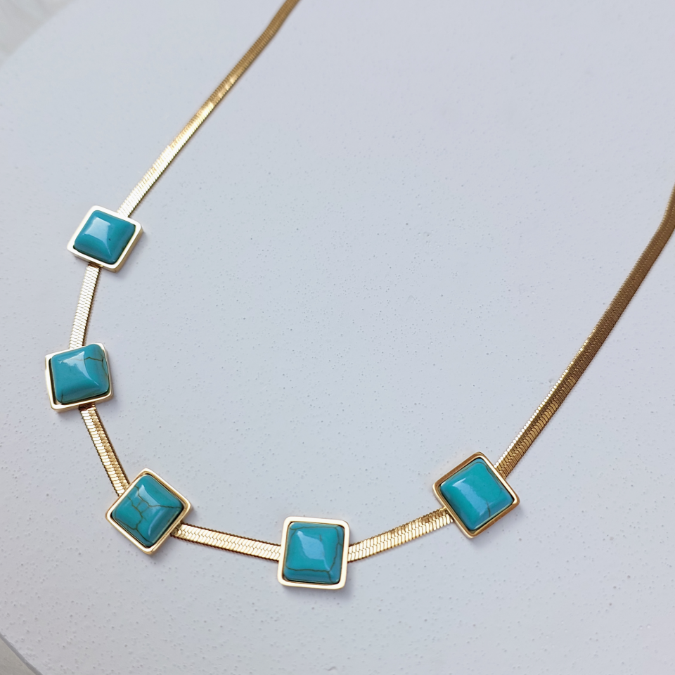 Çelik Turkuaz Taşı Kolye