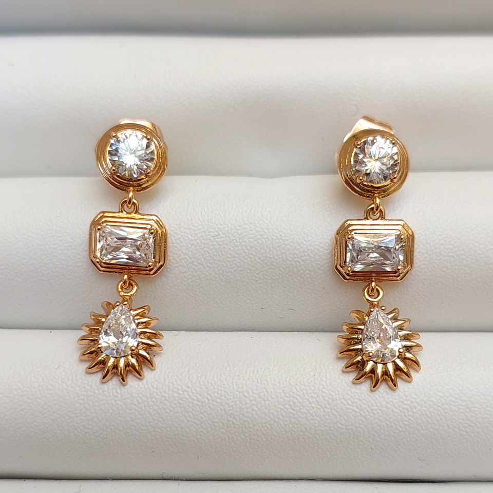 Xuping Zirkon Taş Küpe